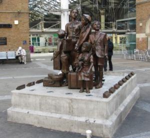 Kindertransport - Liverpool St Station